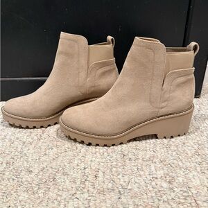 Suede Chelsea Lug Sole Ankle Boots in Tan